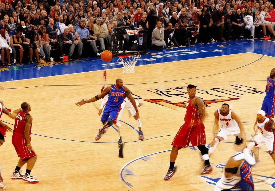 2012年NBA季后赛：迈阿密热火vs纽约尼克斯巅峰对决回顾