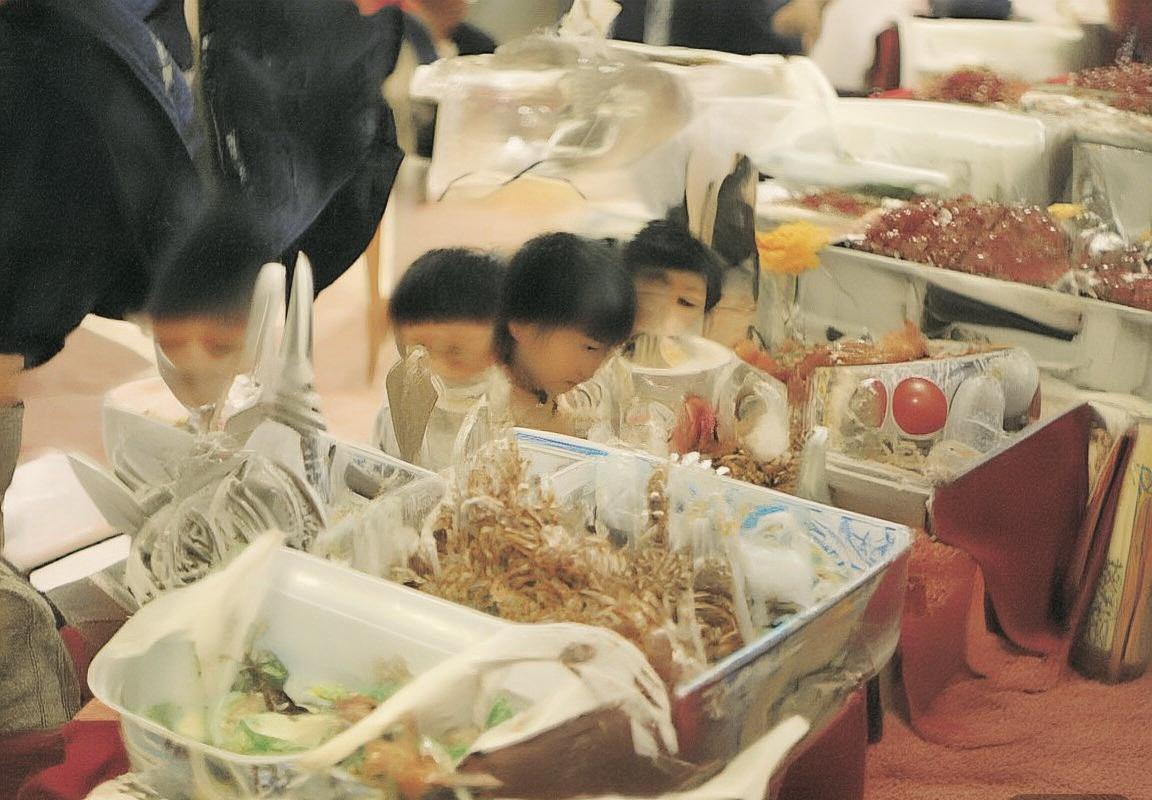 2019NBA常规赛：火箭逆转国王，哈登保罗双星闪耀，团队协作铸就胜利